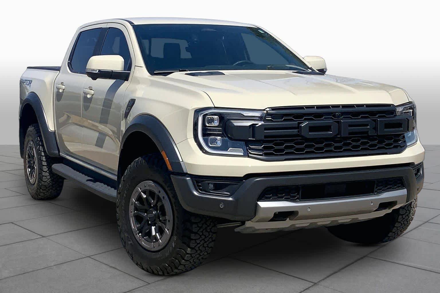 Certified 2025 Ford Ranger Raptor AWD/4WD image 3