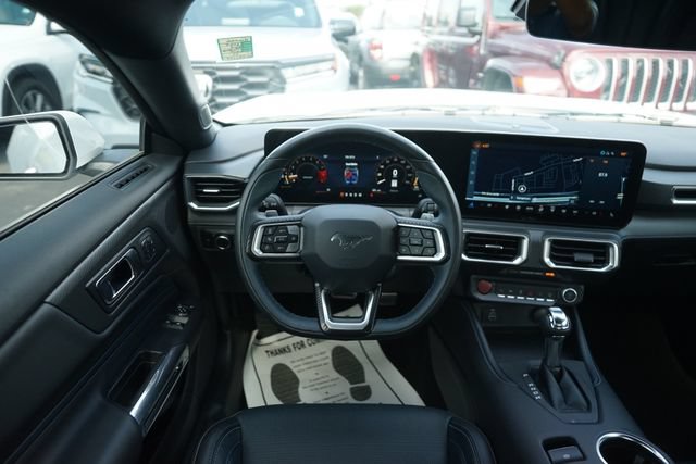 Certified 2025 Ford Mustang GT Premium RWD image 17