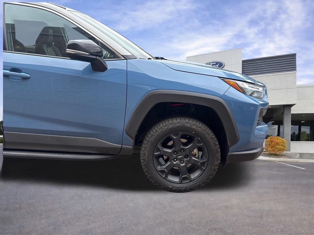 Used 2023 Toyota RAV4 TRD Off-Road w/ TRD Off-Road Weather Package AWD/4WD image 33