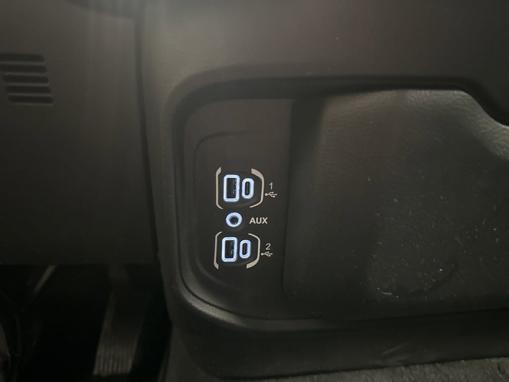 Used 2022 RAM 1500 Big Horn image 38