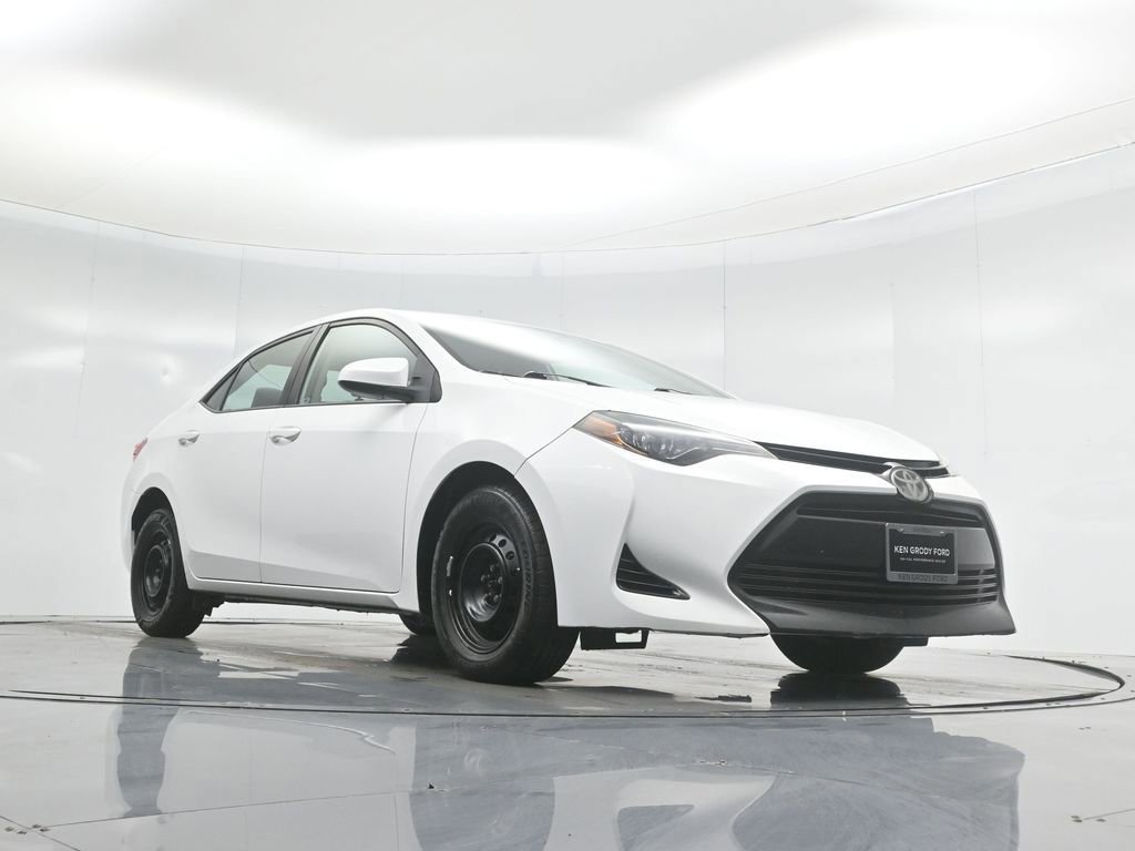 Used 2018 Toyota Corolla L image 5