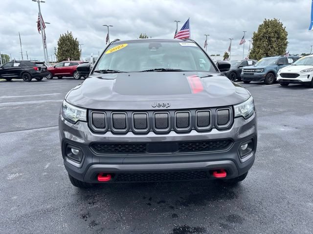 Used 2022 Jeep Compass Trailhawk w/ Trailhawk Convenience Group AWD/4WD image 5
