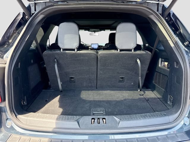 Certified 2022 Ford Explorer ST-Line w/ Class IV Trailer Tow Package AWD/4WD image 28