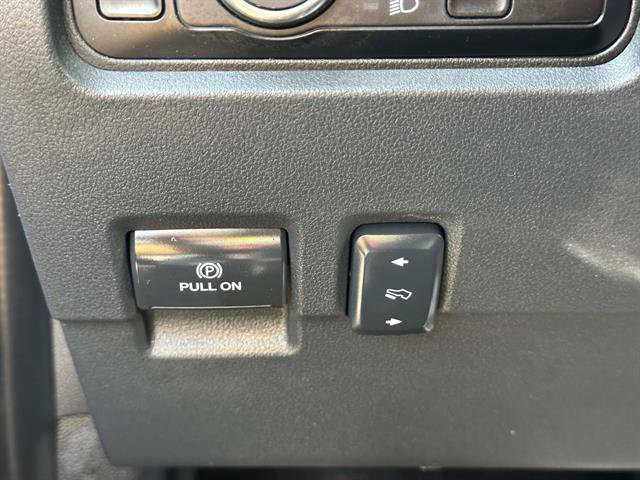 Certified 2024 Ford F350 Lariat w/ Lariat Ultimate Package AWD/4WD image 17