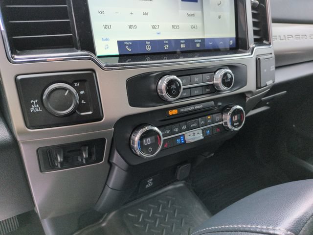 Certified 2022 Ford F250 Lariat w/ Lariat Value Package AWD/4WD image 17