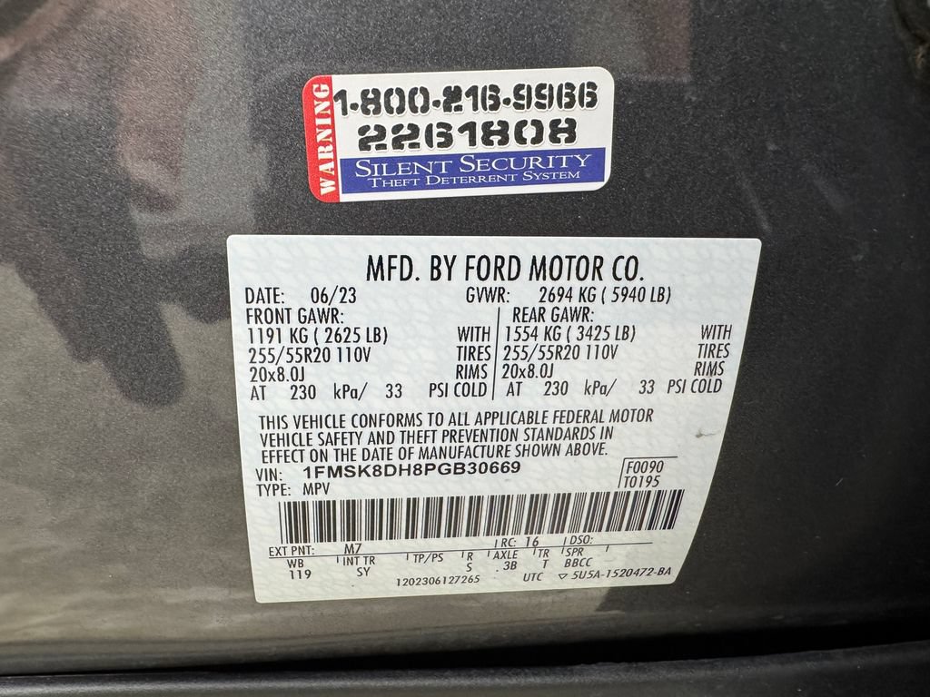 Certified 2023 Ford Explorer XLT w/ Equipment Group 202A AWD/4WD image 35
