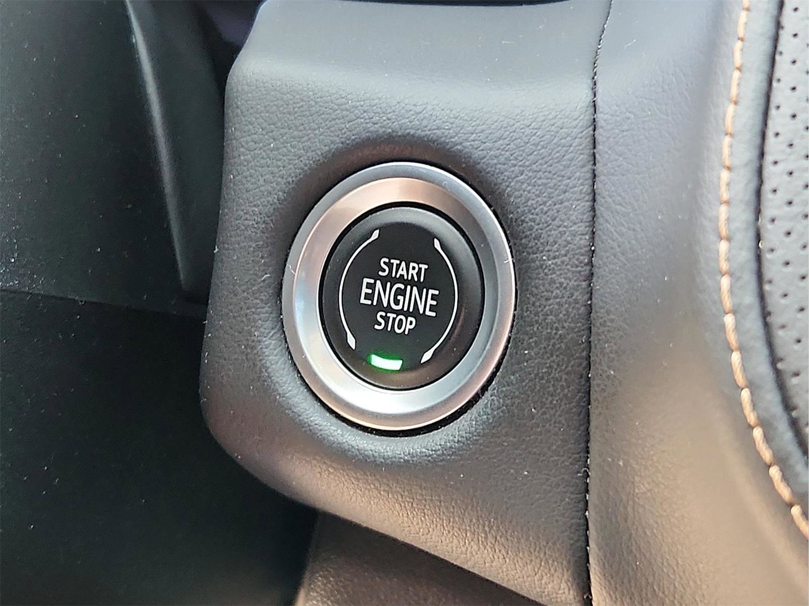 Used 2022 GMC Yukon AT4 w/ Max Trailering Package AWD/4WD image 15