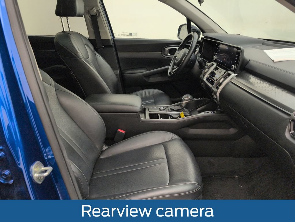 Used 2022 Kia Sorento S w/ Panoramic Sunroof Package FWD image 16