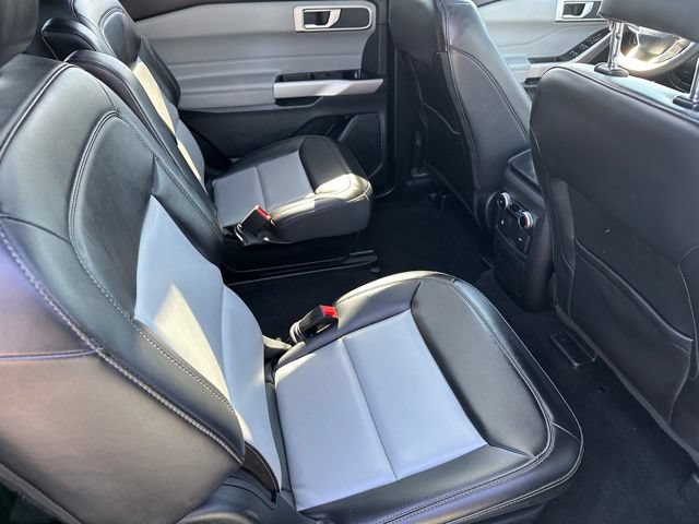 Certified 2024 Ford Explorer XLT w/ Equipment Group 202A AWD/4WD image 11