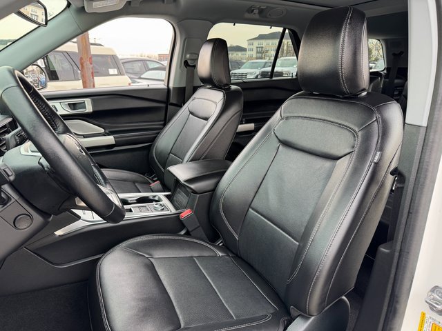 Certified 2023 Ford Explorer Limited w/ Limited Technology Package image 14