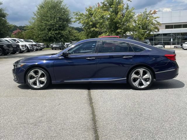 Used 2018 Honda Accord Touring image 2