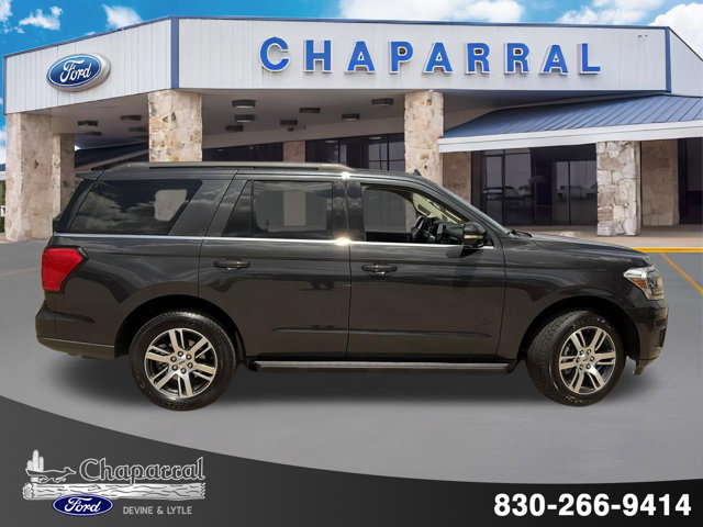Certified 2024 Ford Expedition XLT RWD image 5