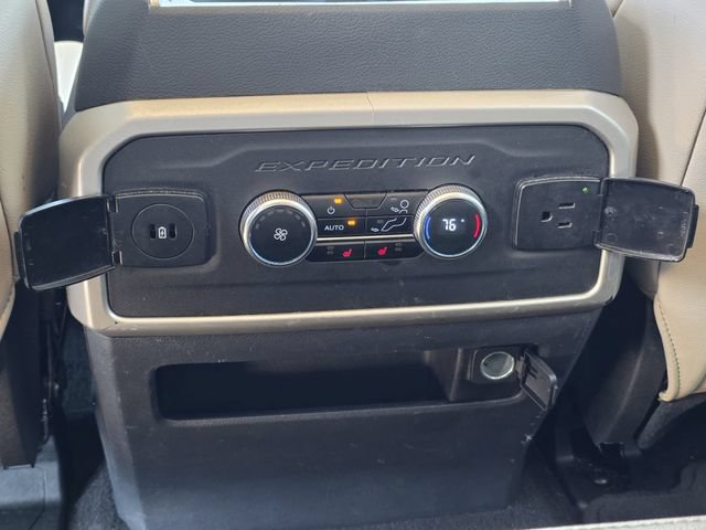 Certified 2024 Ford Expedition Limited AWD/4WD image 19