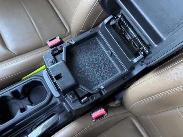 Used 2023 Jeep Wrangler Unlimited Sahara w/ Cold Weather Group image 20