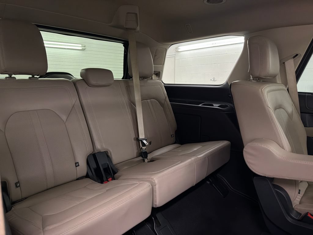 Certified 2024 Ford Expedition Limited RWD image 35