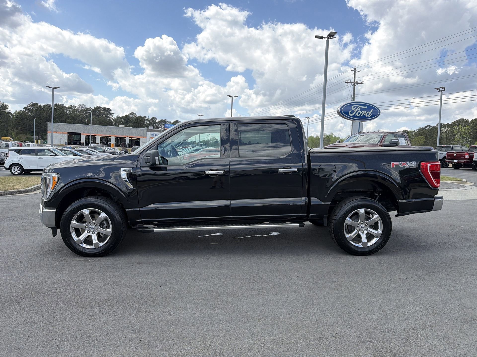 Certified 2023 Ford F150 XLT w/ Equipment Group 302A High image 6