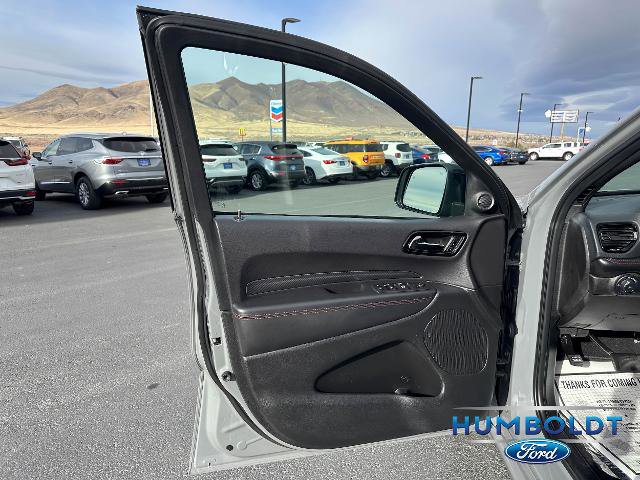 Used 2023 Dodge Durango GT image 11