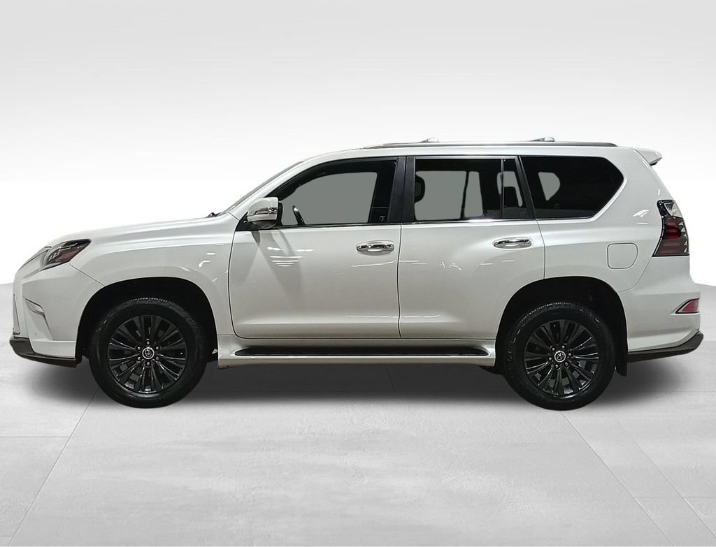 Used 2023 Lexus GX 460 Premium w/ Accessory Package AWD/4WD image 9