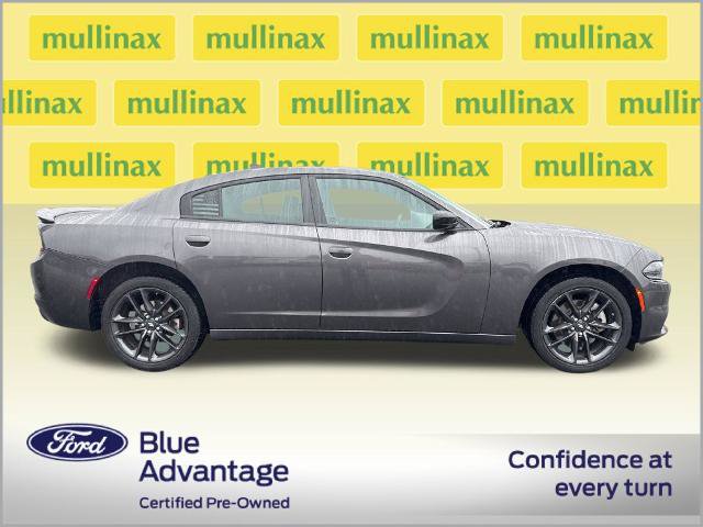 Used 2023 Dodge Charger SXT w/ Blacktop Special Edition AWD/4WD image 2