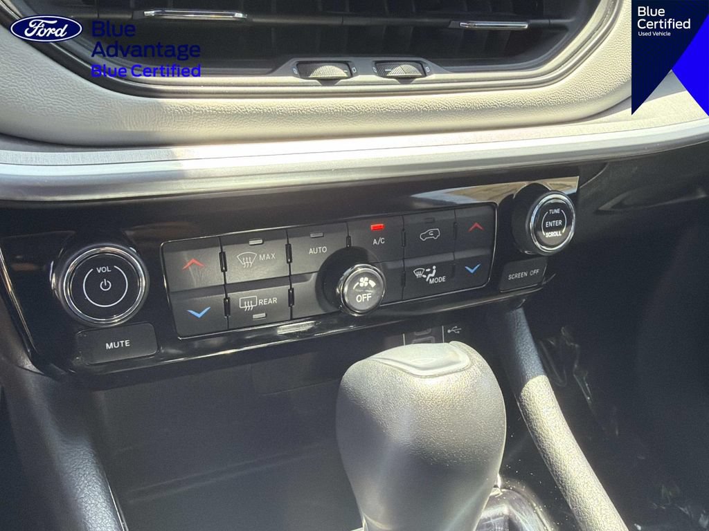 Used 2025 Jeep Compass Limited AWD/4WD image 26