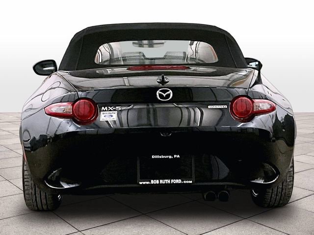 Used 2023 MAZDA MX-5 Miata Grand Touring RWD image 4