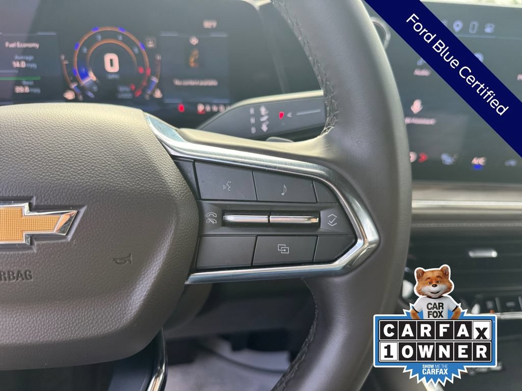 Used 2025 Chevrolet Suburban LT RWD image 37