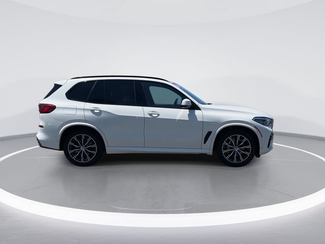 Used 2019 BMW X5 xDrive40i w/ M Sport Package AWD/4WD image 8