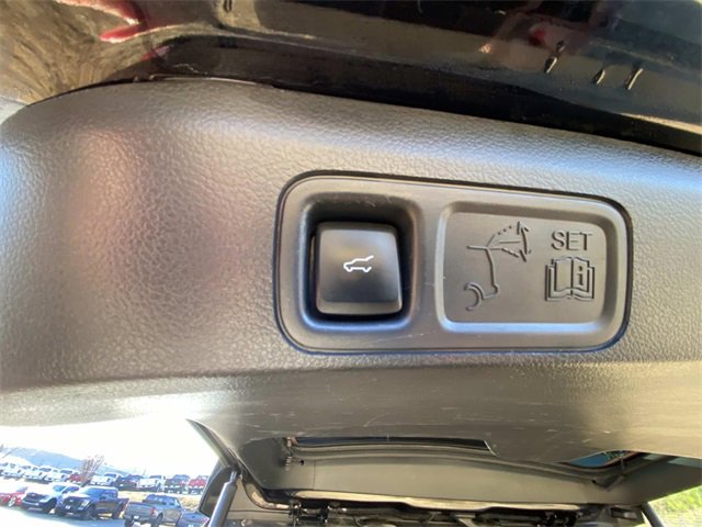 Certified 2024 Ford Expedition Limited image 7