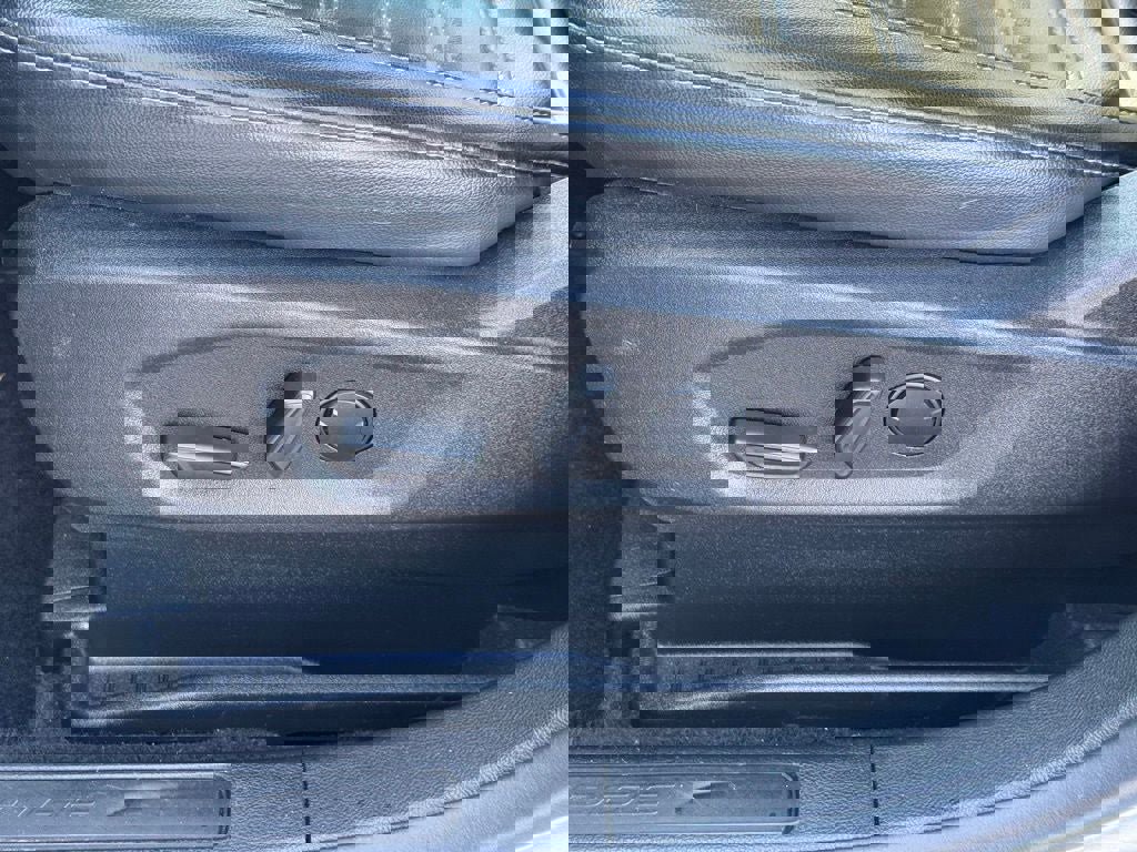 Certified 2023 Ford Edge SEL w/ Convenience Package image 21