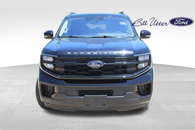 Certified 2025 Ford Expedition Max Active AWD/4WD image 2