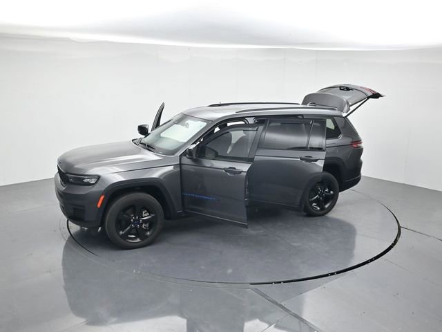 Used 2023 Jeep Grand Cherokee L Altitude AWD/4WD image 49