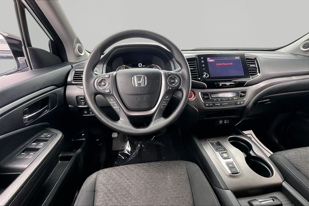 Used 2023 Honda Ridgeline Sport image 5