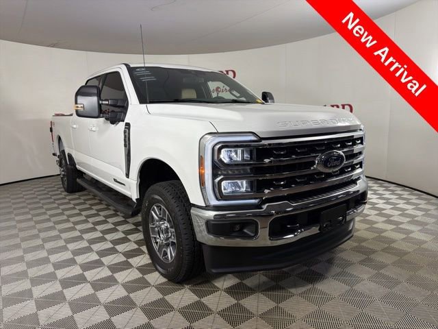 Certified 2025 Ford F350 Lariat w/ FX4 Off-Road Package image 7
