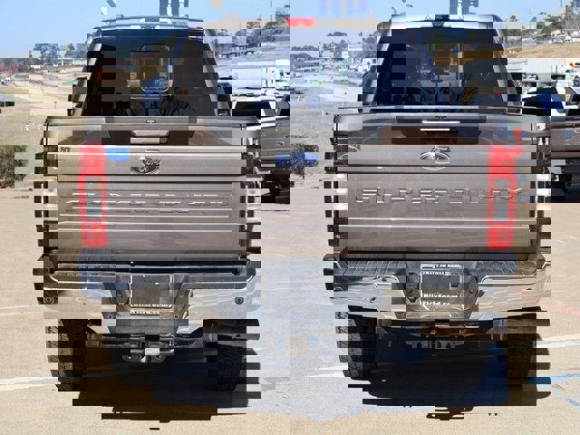 Certified 2022 Ford F250 Lariat w/ Lariat Value Package image 4