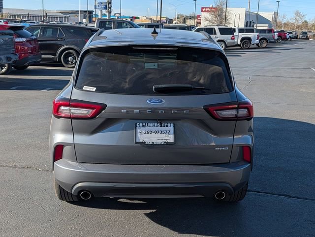 Certified 2024 Ford Escape ST-Line image 4