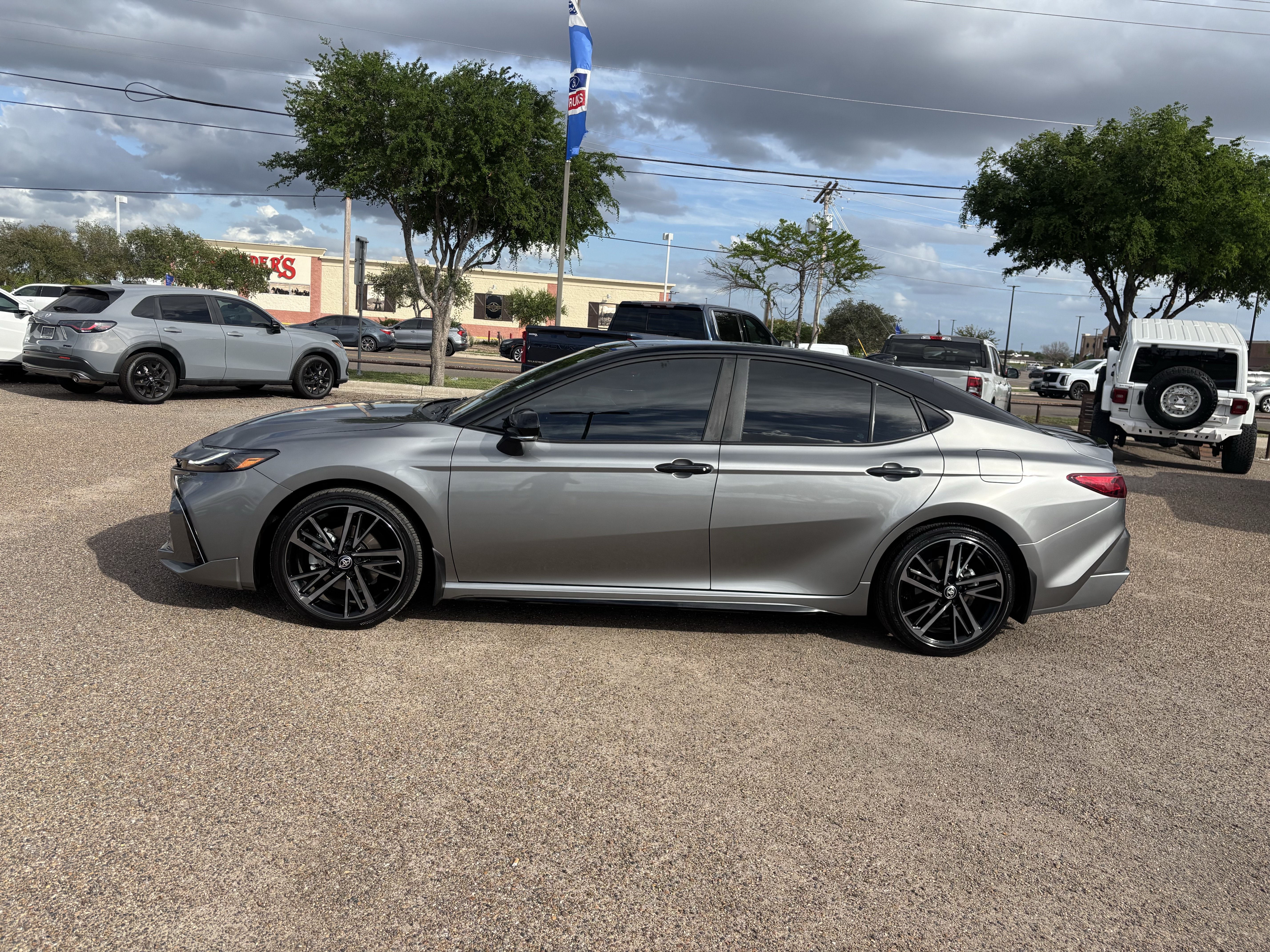 Used 2026 Toyota Camry XSE w/ Premium Package FWD image 2
