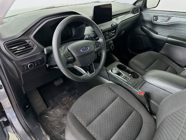 Certified 2023 Ford Escape Active FWD image 2