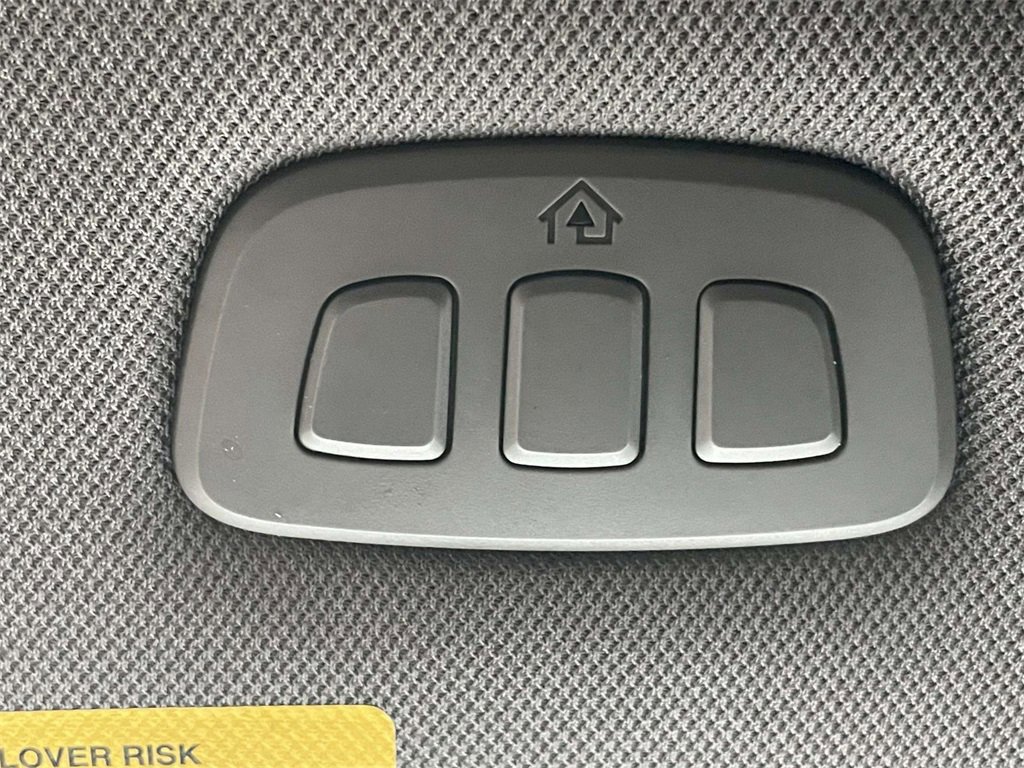 Certified 2017 Ford F150 Lariat w/ Equipment Group 502A Luxury image 29