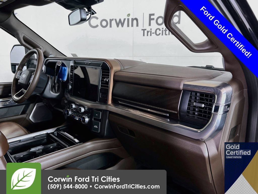 Certified 2026 Ford F250 King Ranch w/ FX4 Off-Road Package AWD/4WD image 32