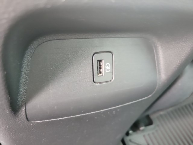 Used 2022 Nissan Sentra SR FWD image 18