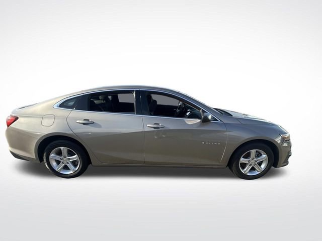 Used 2023 Chevrolet Malibu LT image 9