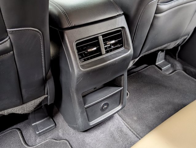 Certified 2024 Ford Edge SEL AWD/4WD image 16