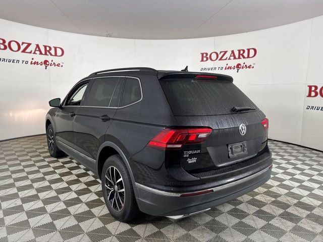 Used 2021 Volkswagen Tiguan SE image 3