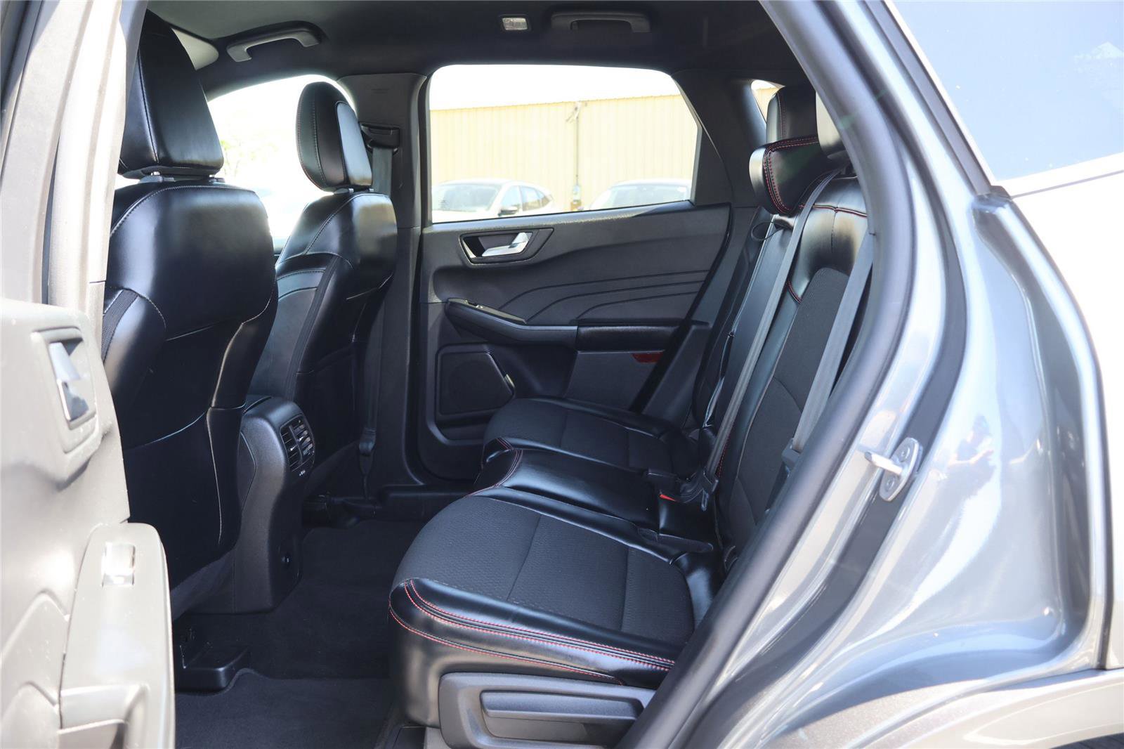 Certified 2024 Ford Escape ST-Line w/ Equipment Group 301A image 29