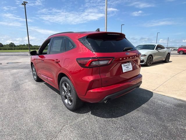 Certified 2024 Ford Escape ST-Line w/ Tech Pack #1 FWD image 7