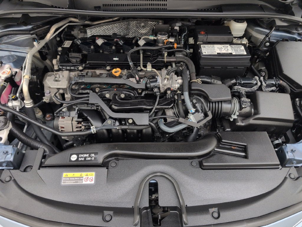 Used 2025 Toyota Corolla LE FWD image 37