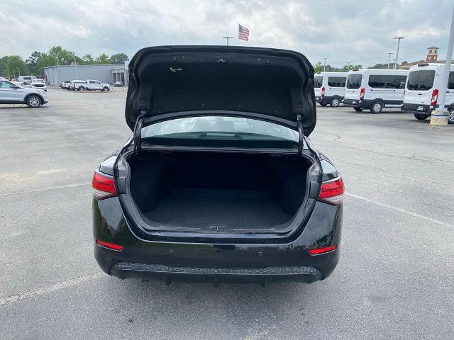 Used 2025 Nissan Sentra SV FWD image 9