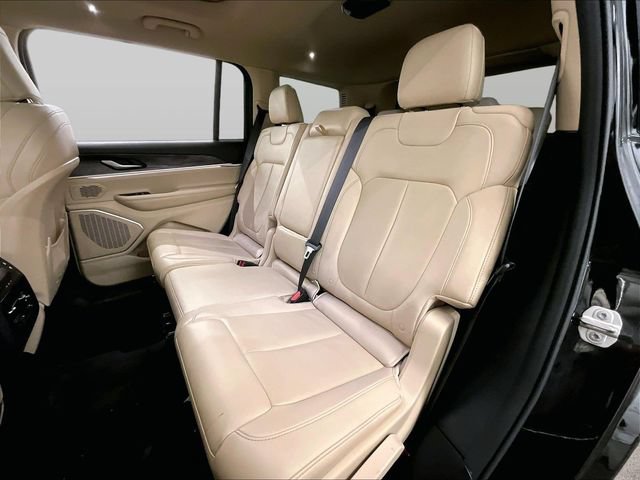 Used 2021 Jeep Grand Cherokee L Limited AWD/4WD image 25