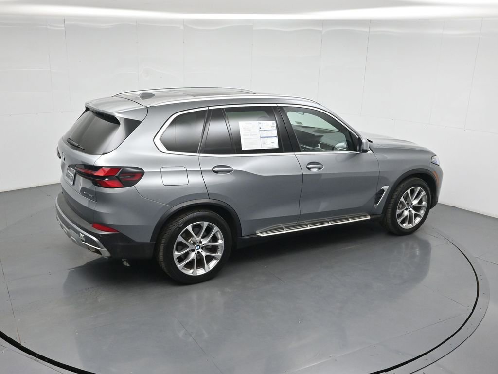 Used 2024 BMW X5 xDrive40i AWD/4WD image 42