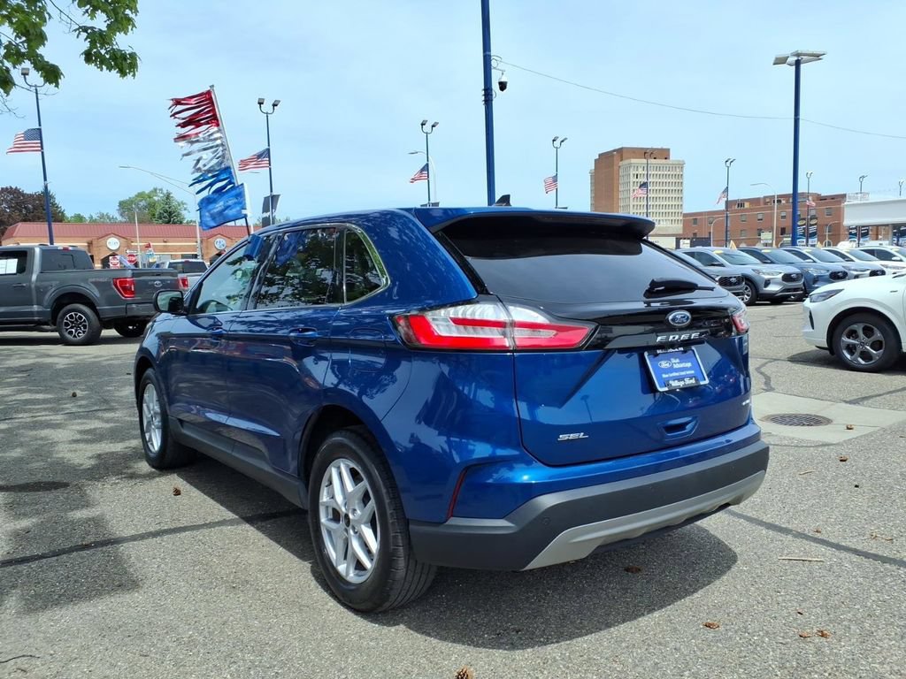 Certified 2023 Ford Edge SEL w/ Convenience Package AWD/4WD image 9